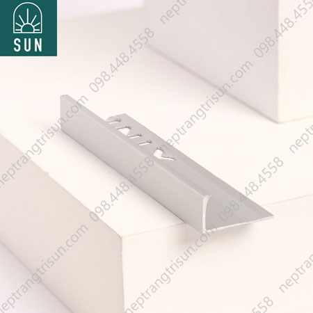 nep-op-goc-gach-yl10